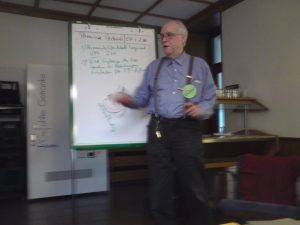 walter häcker moderiert